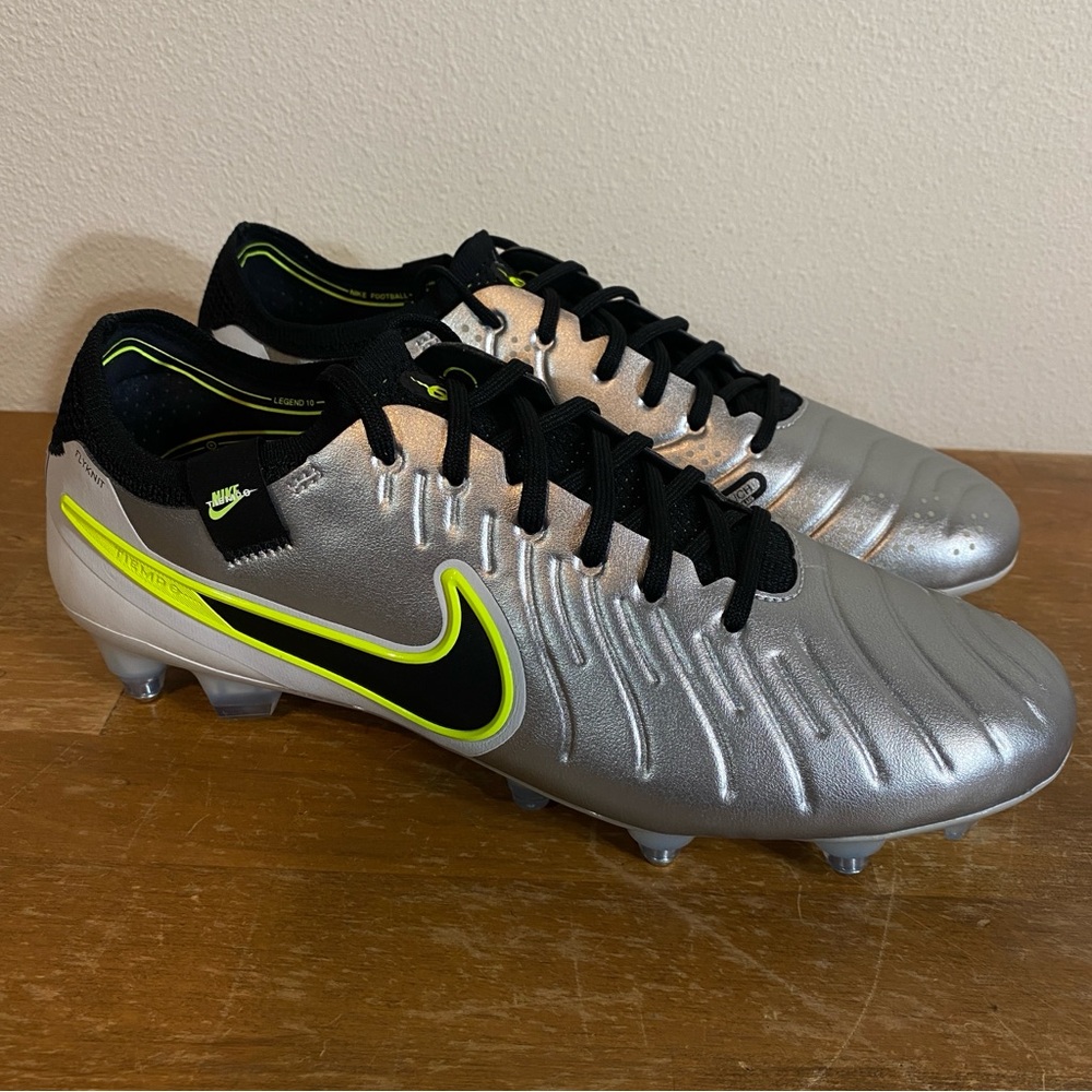 Nike Tiempo Legend 10 Elite Silver Sg Pro Anti Clog HF4375-002 $250 - Size 9